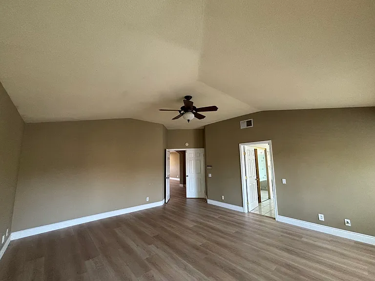 5530 Elderberry Ln — Photo 52