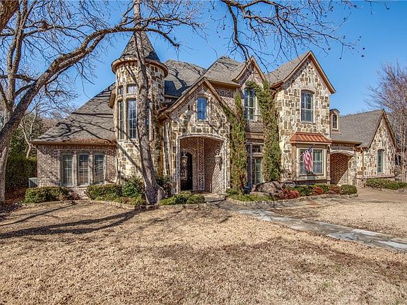 2nd image of 2716 Hidden Forest Dr