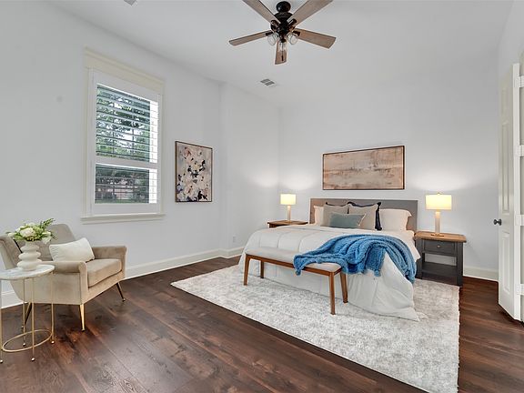 5th image of 902 Greystone Dr