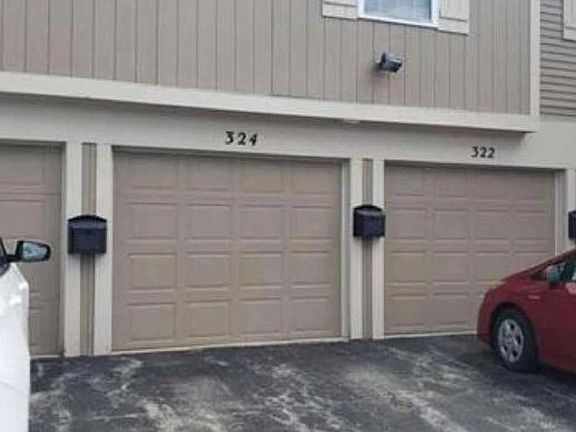 2nd image of 324 Plumwood Ln