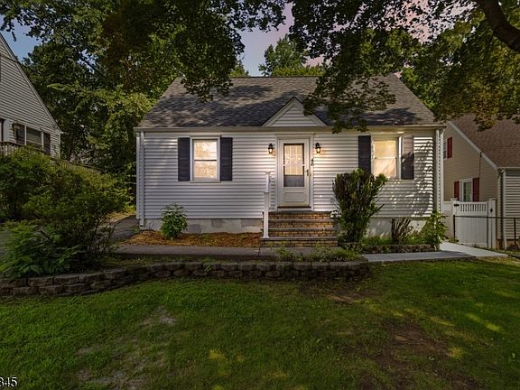2nd image of 48 Malapardis Rd