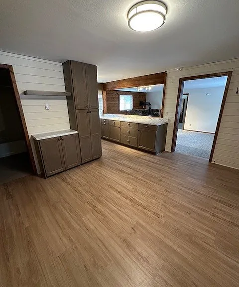 890 Weiss Dr #1-A — Photo 5