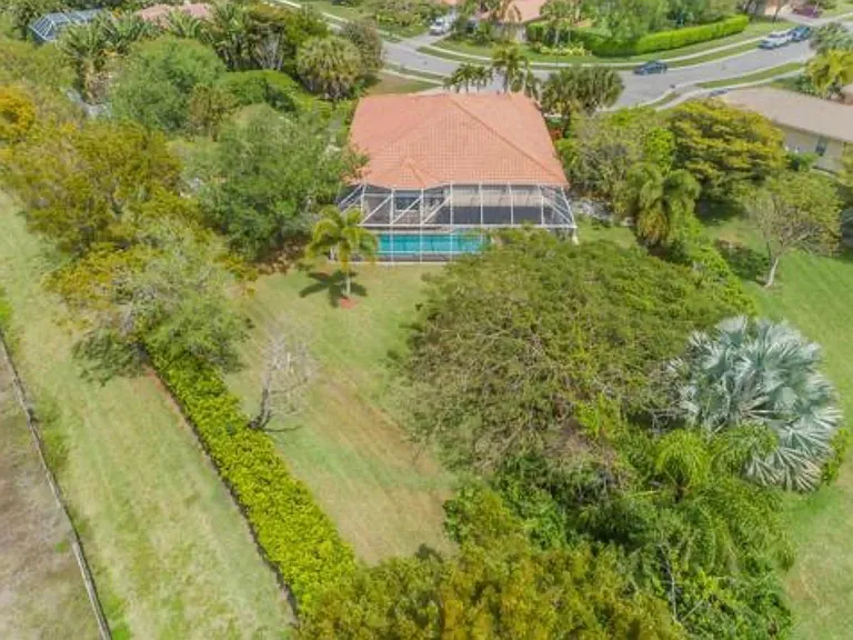 3744 Isles Vista Blvd — Photo 23