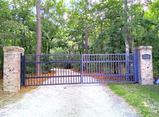 228 Griffith Ln, Elloree, SC 29047