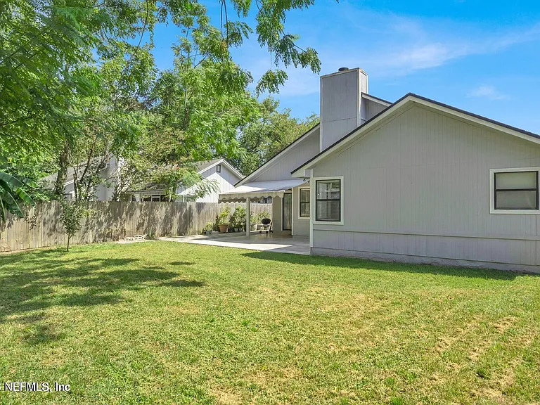 406 Cranes Landing Ct — Photo 12