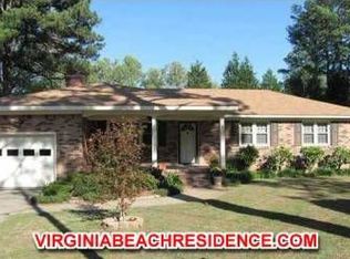 2010 Emmett Dr, Chesapeake, VA 23325