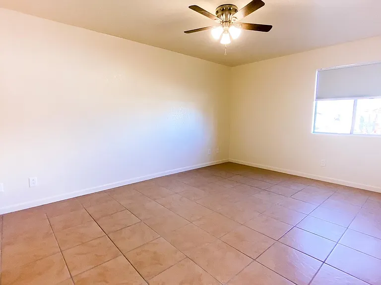 4215 Calle Barona #B — Photo 16