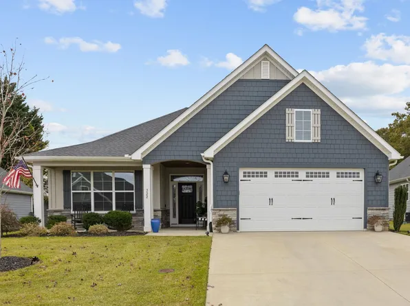 322 Maple Springs Dr, Greer, SC 29651
