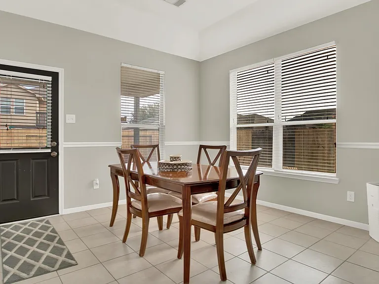 15314 Hazen Point Dr — Photo 24