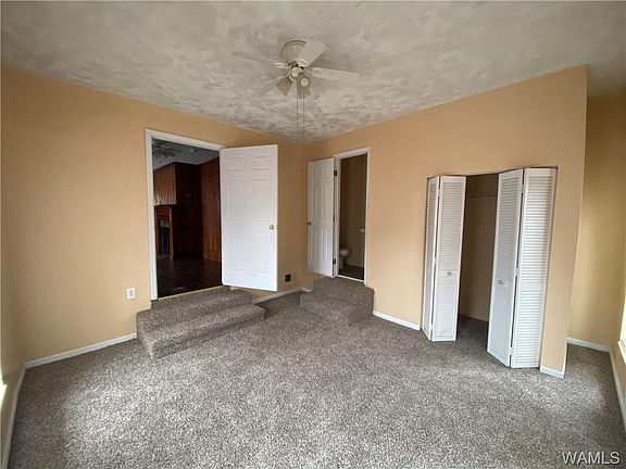 5th image of 323 39th St E
