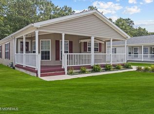 26 Baltusrol Dr, Mays Landing, NJ 08330