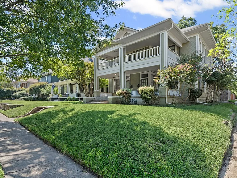 301 S Edgefield Ave — Photo 4