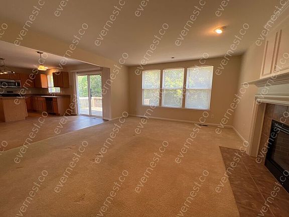 3rd image of 1615 Stirling Lakes Dr