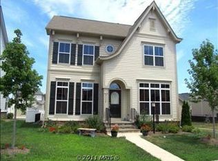 23384 Gardenwalk Dr, Ashburn, VA 20148
