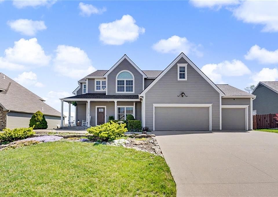 1st image of 2218 Country Dr