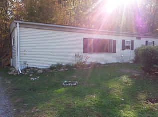 57 Dosch Ln, East Earl, PA 17519