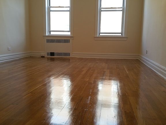 5th image of 6282 Saunders St APT 4E