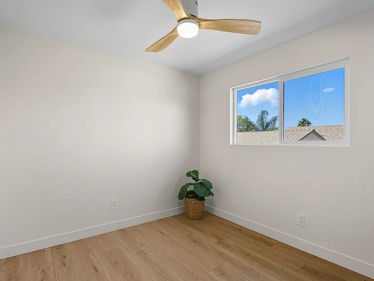 5612 Zircon St — Photo 17