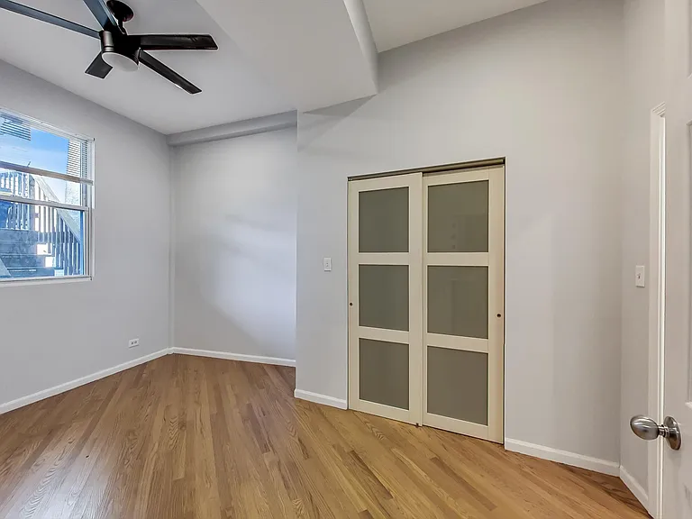 2141 W Crystal St #2 — Photo 13
