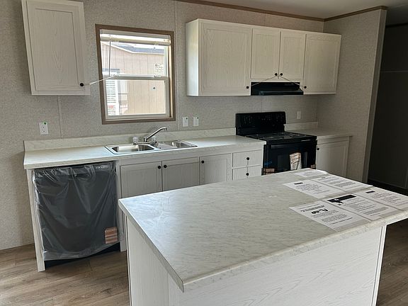 3rd image of 10059 Sraheen St