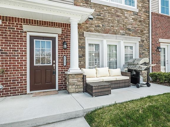 2nd image of 5522 Arbor Chase Dr