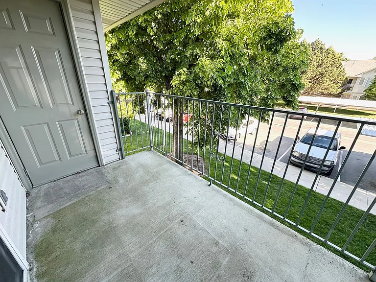 10673 W Halstead Ln #202 — Photo 8