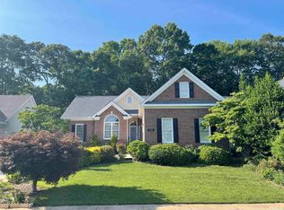 1216 Greystone Park Dr, Raleigh, NC 27615