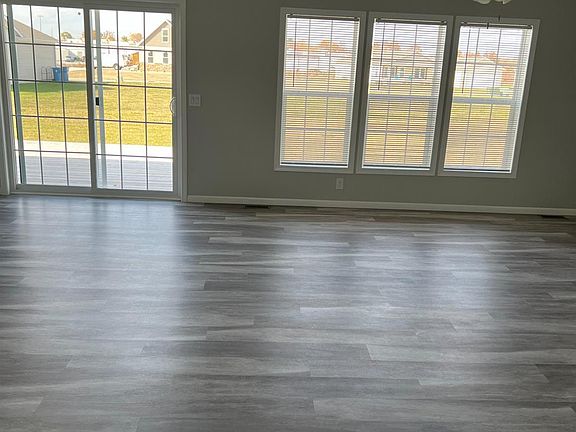 5th image of 254 Caleb Dr