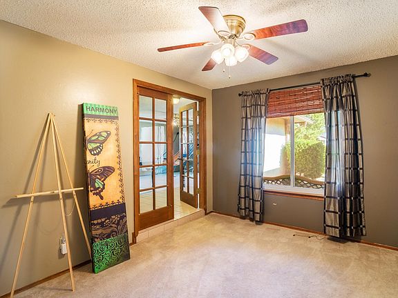 5th image of 6100 Flor De Mayo Pl NW