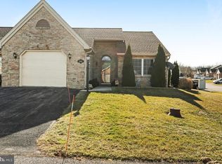 2385 Majestic Ct, Chambersburg, PA 17201