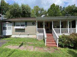 13 Rocky Stone Dr, Stafford, VA 22556