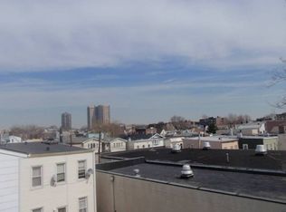 222 70th St APT 4, Guttenberg, NJ 07093