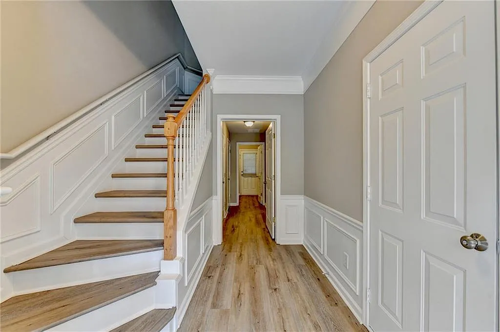 4 bed, 4.0 bath, 1792 sqft, $2,950 — Photo 4