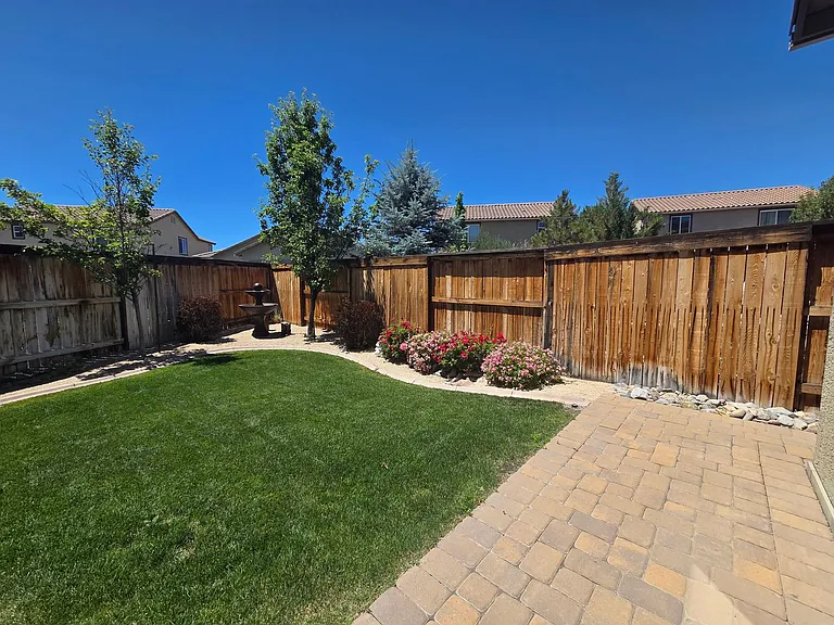 9675 Avitara Way — Photo 21