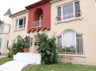 356 N Stanley Ave #1/2, Los Angeles, CA 90036