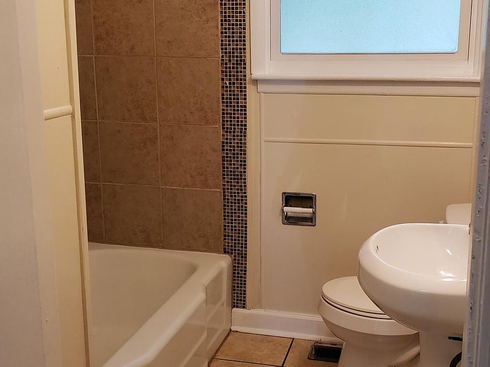 1st image of 3837 Foxford Pl