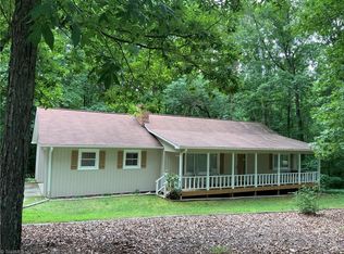 4744 Deerwood Ln, Trinity, NC 27370