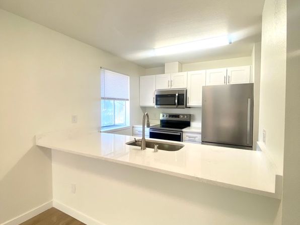 11740 Greenwood Ave N APT 205