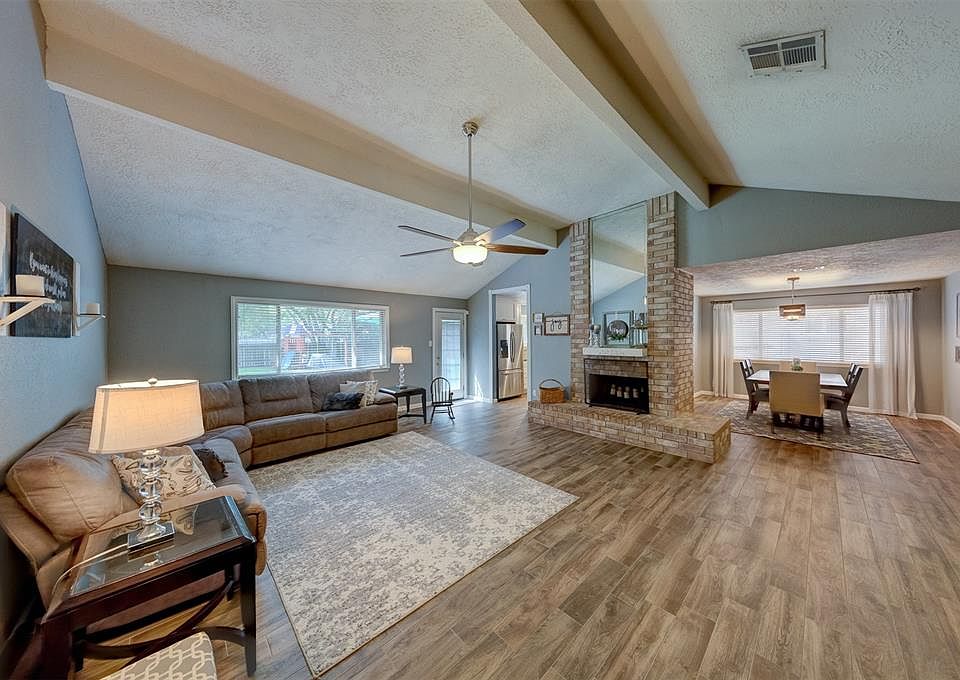 1st image of 2410 Pilgrims Bend Dr