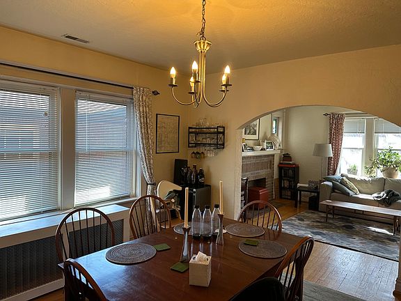 3rd image of 7337 Lindell Blvd #A