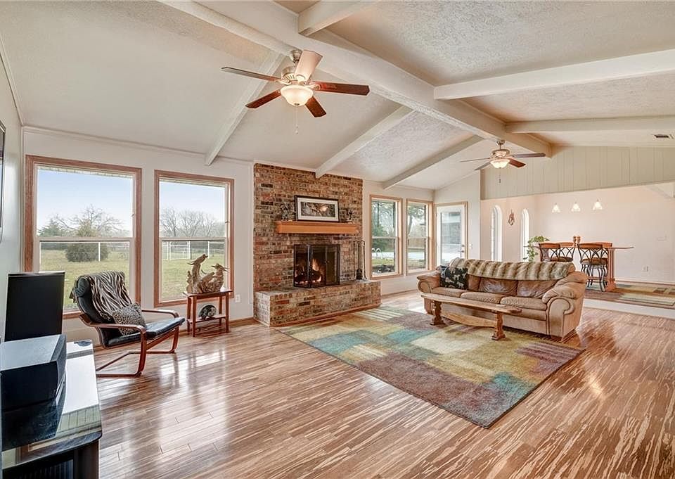 1st image of 2363 County Road 852 #A