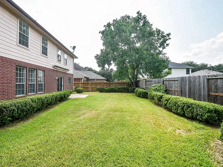 21610 Woodoak Ct — Photo 19