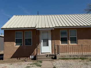 207 E Grand Ave, Artesia, NM 88210