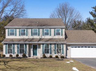 1997 Foster Rd, Hatfield, PA 19440