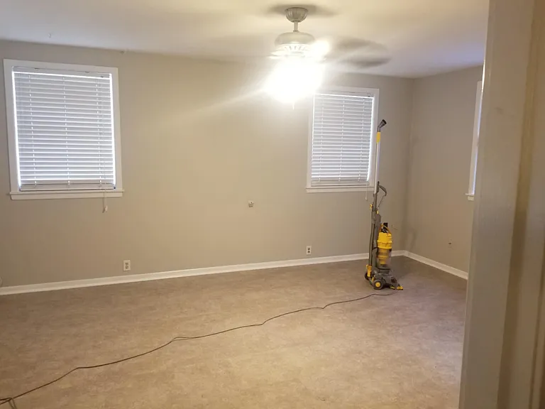 1714 N Binkley St — Photo 13