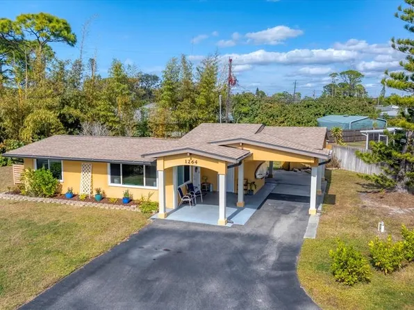 1264 Porpoise Rd, Venice, FL 34293