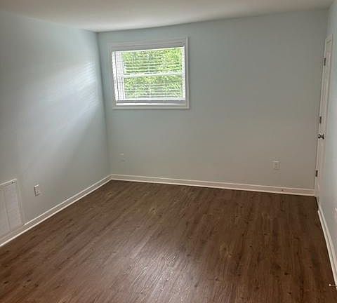5th image of 208 Dove St #208C