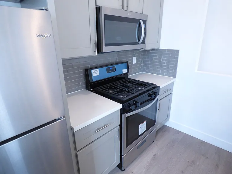1258 N Hobart Blvd — Photo 6
