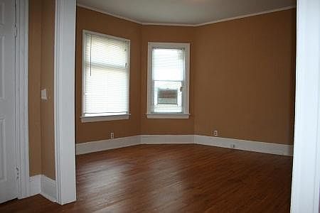2nd image of 164 Sumter St