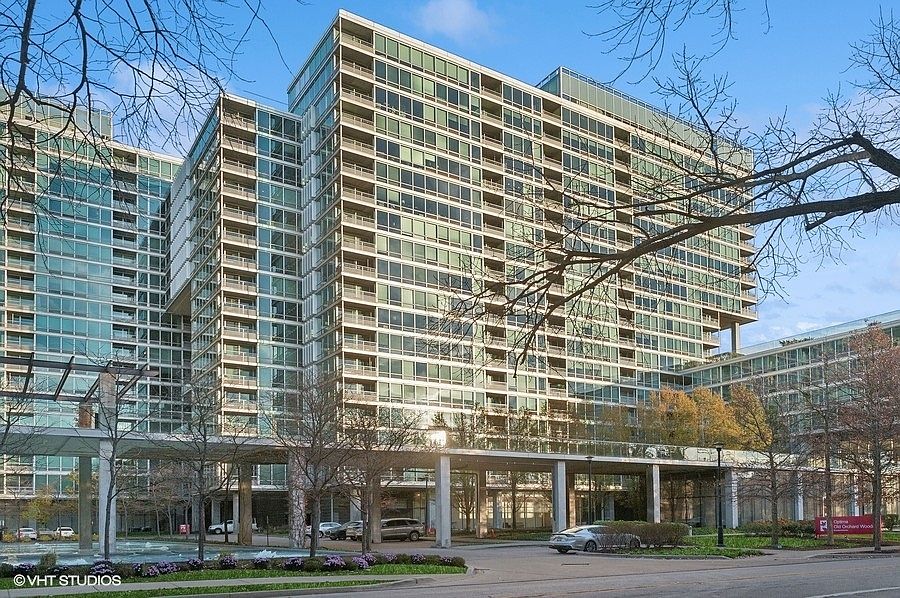 1st image of 9715 Woods Dr Unit 1902